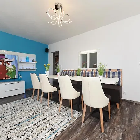 아파트 Mittendrin In 벤세르시엘